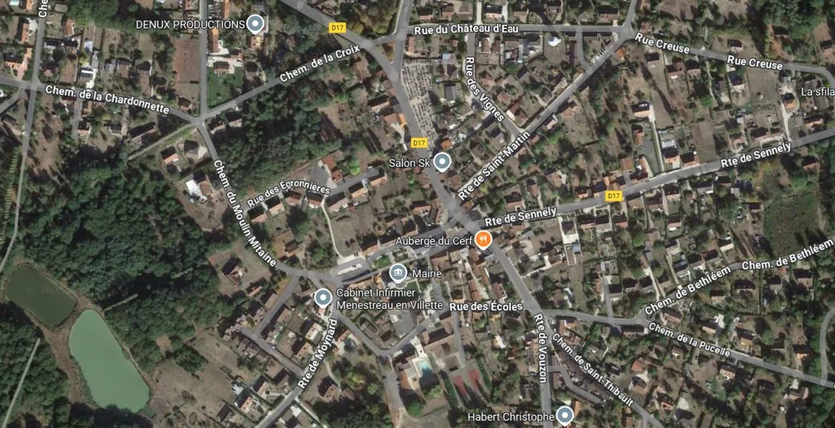 image Ménestreau-en-Villette : Maison spacieuse et raffinée de 140 m²